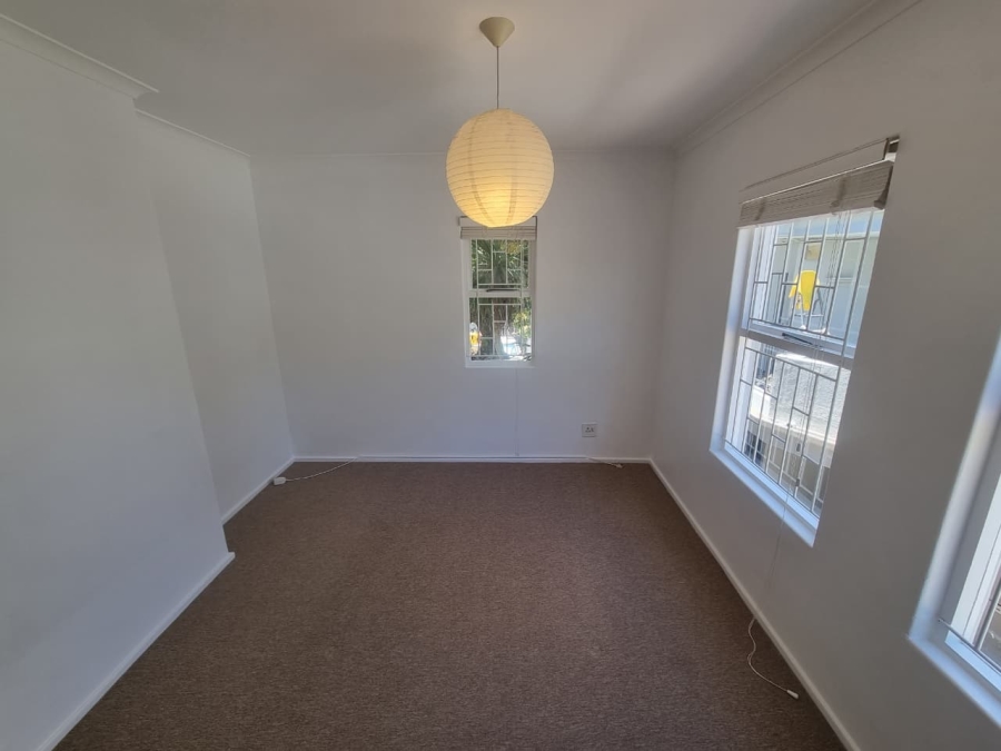 2 Bedroom Property for Sale in Claremont Upper Western Cape